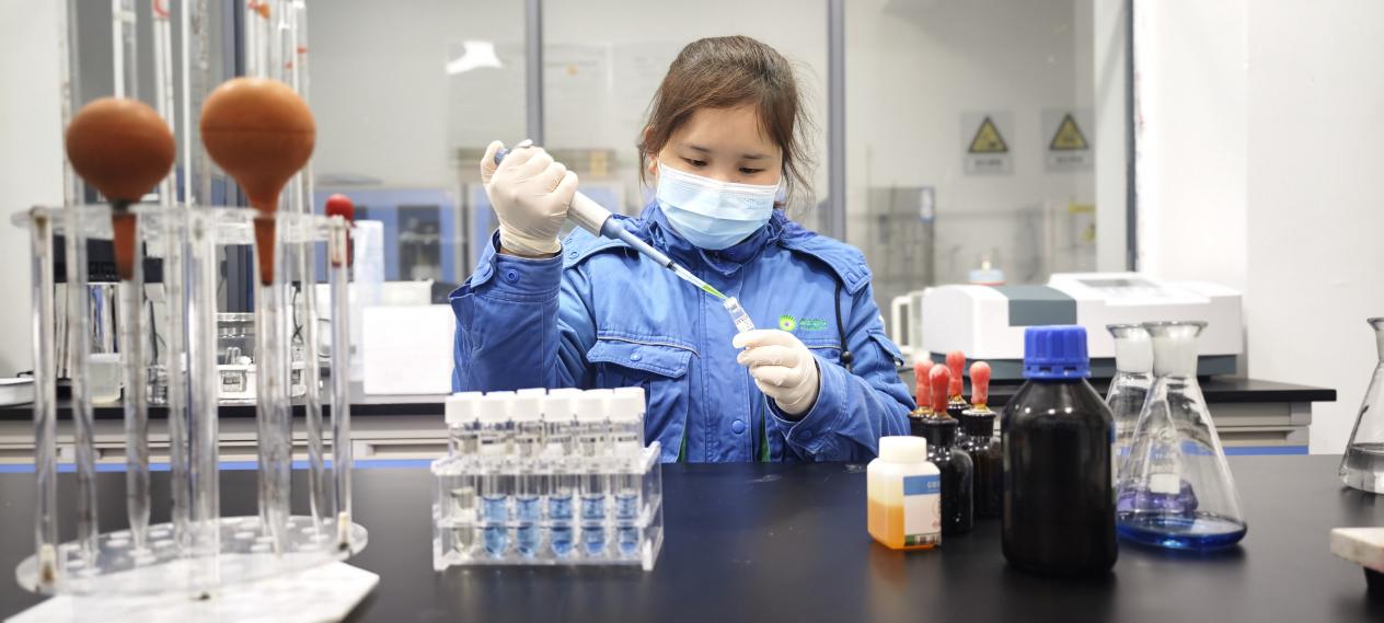 致敬“她”力量 开放“她”光线— —BG大游集团优良女职工代表特辑