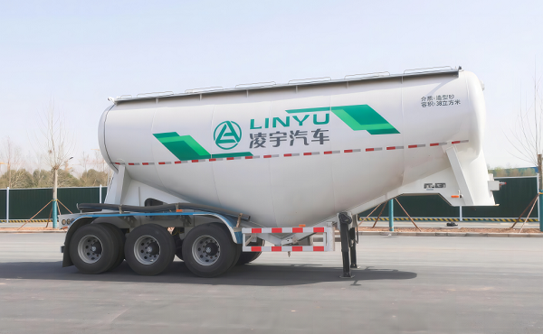兴发娱乐粉粒物料运输半挂车